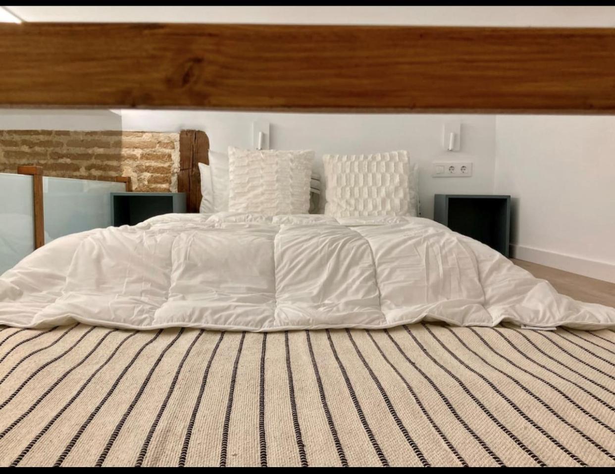 Encantador Apartamento De 39M2 En El Centro De Madrid Luaran gambar